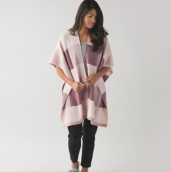lululemon athletica Accessories - Lululemon Bundle Up Scarf Wrap